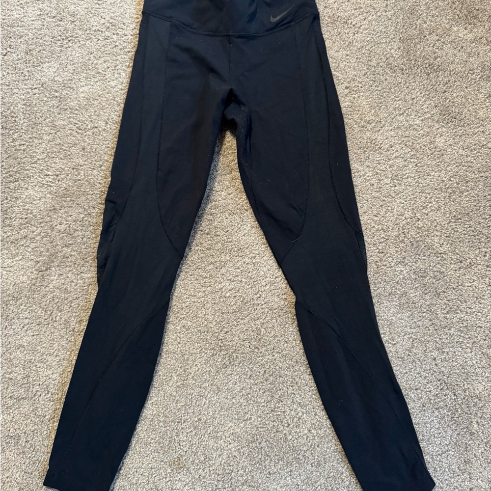 Black High-Waisted Nike Leggings